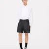 Tailored Short in Virgin Wool and Silk