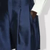 Tailored Short in Virgin Wool and Silk